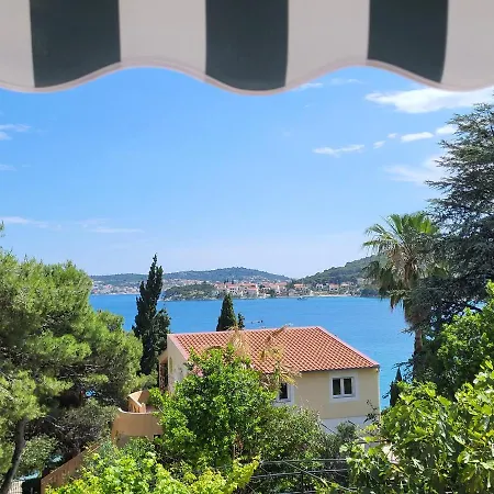 Apartament Planinić *