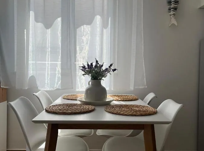 Planinic, Nova B, 2 Rogoznica (Sibenik-Knin)